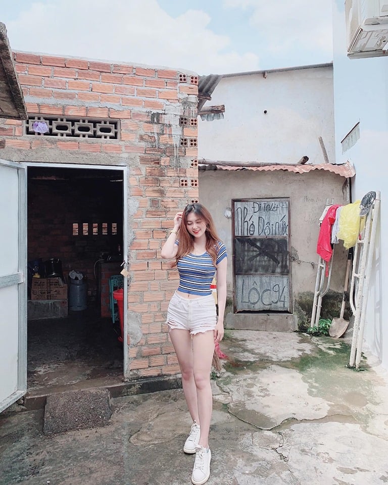 Khám Phá Bộ Sưu Tập Hình Ảnh Về Con Gái Đẹp – Nét Quyến Rũ Và Phong Cách Độc Đáo Tạo Nên Dấu Ấn Riêng
